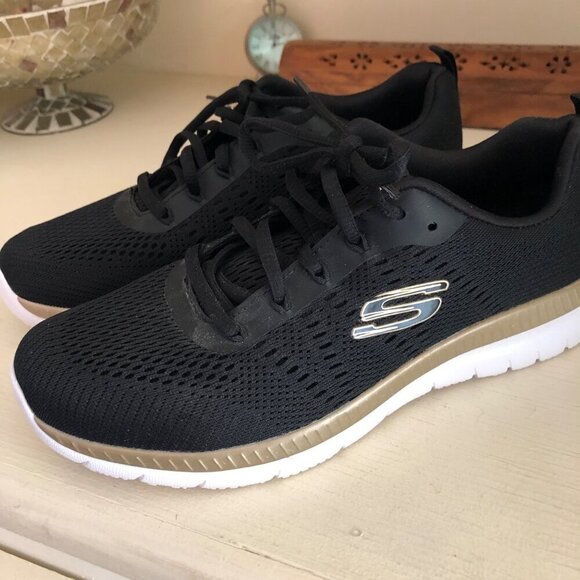 NEW Skechers Women's Memory Foam Slip-ins Summits-Night Chic Sneaker Size 9 - Picture 9 of 9